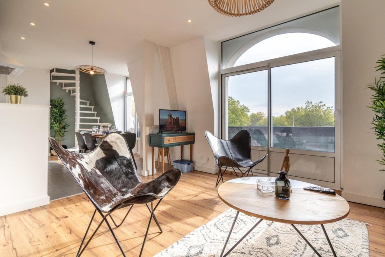 Marcq En Baroeul - Superb Apartment + Parking Exterior foto